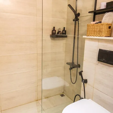 Poolside Charm Apartment Abu Dhabi Exterior photo